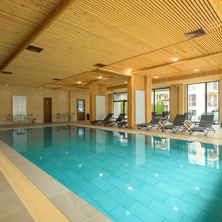 Campsite минерални и термални външен и вътрешен басейни Vimona Therma